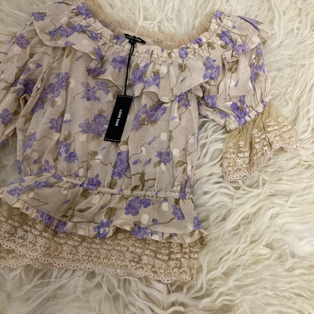 LOVE SAM Floral Print Off-The-Shoulder Blouse - Picture 2 of 8